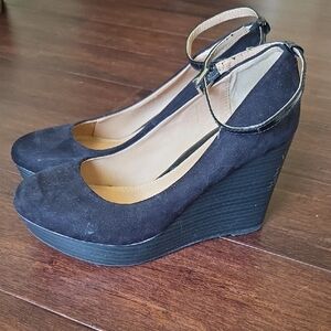 Black Wedge Heels